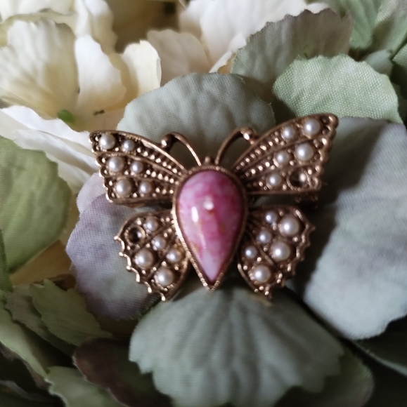 Vintage Butterfly Brooch Pin - Picture 4 of 12